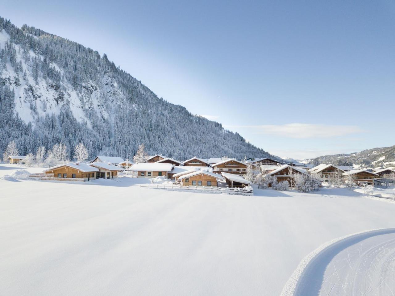 Hotel Almdorf Tirol Haldensee Exterior foto